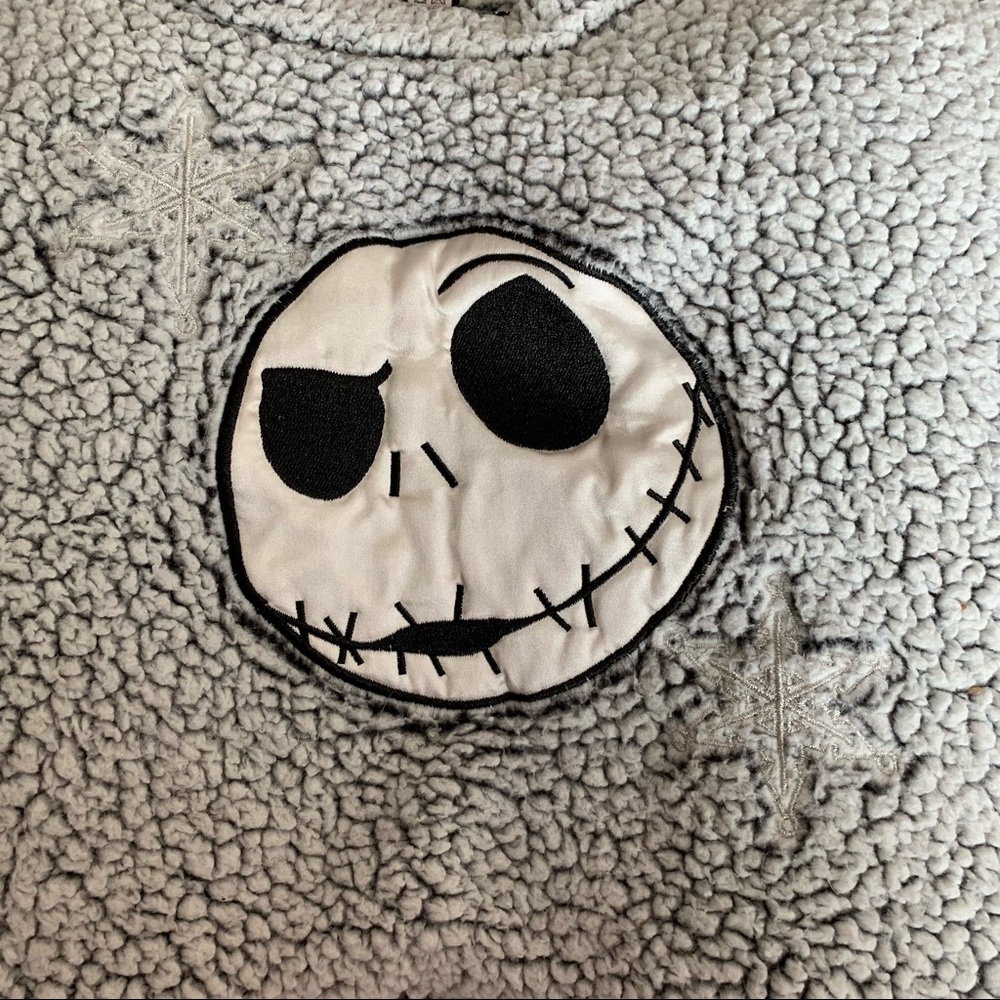 Disney Jack Skellington Teddy Bear Style Sweatshirt appliqué Size Medium